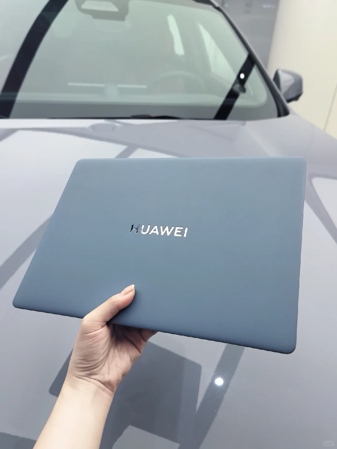 现在华为笔记本都是Linux系统了？