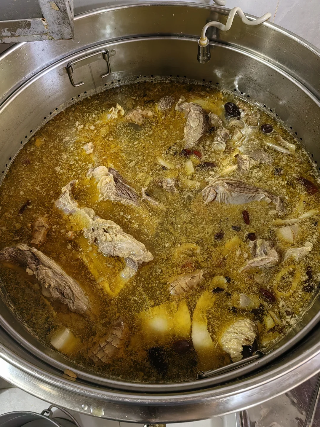 从开店到关店只 用了一年半的时间。。