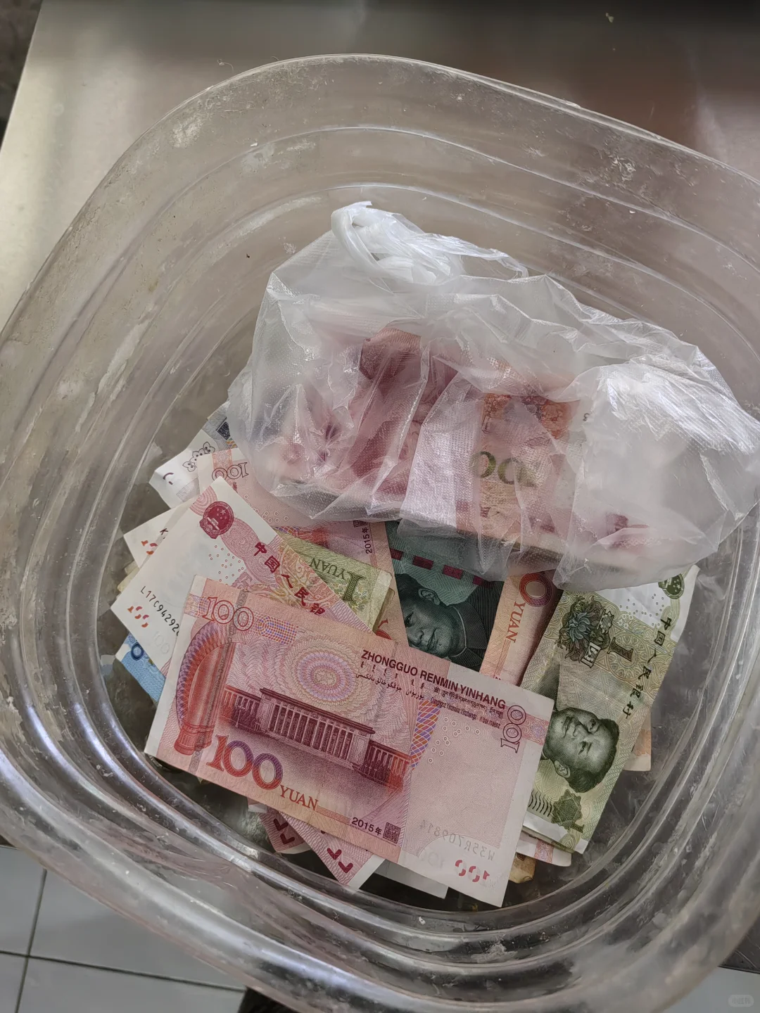 从开店到关店只 用了一年半的时间。。