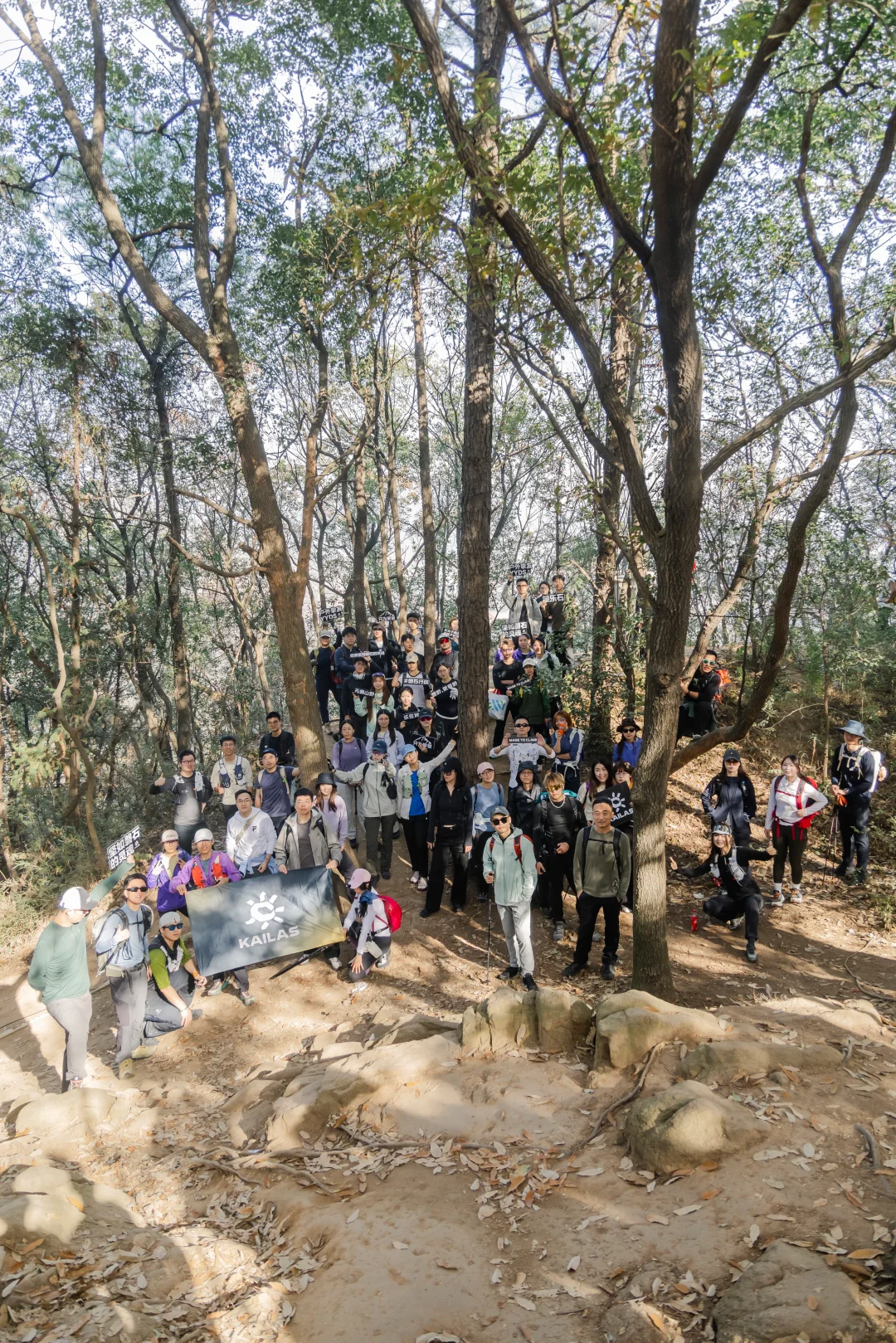 凯乐石签约自费运动员