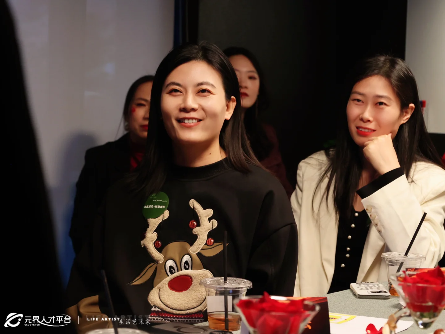 真相的背后是什么？