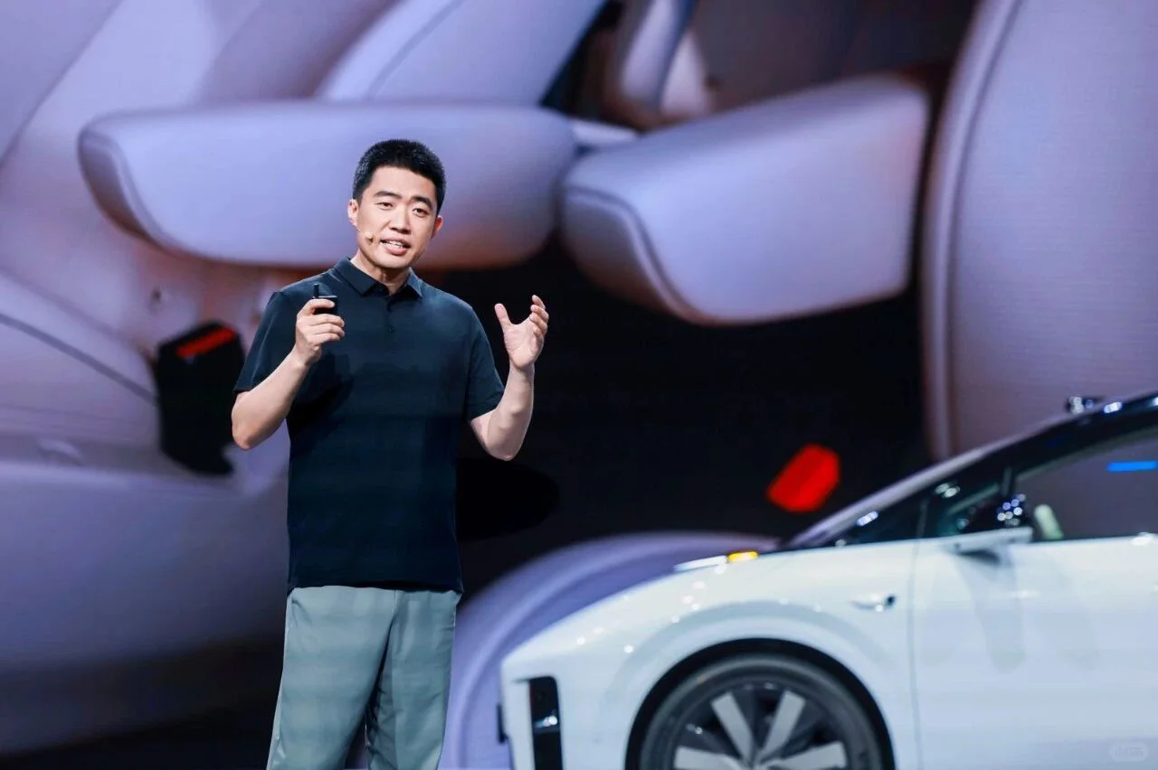 震惊！字节公关大佬居然跳槽去造车了🤯