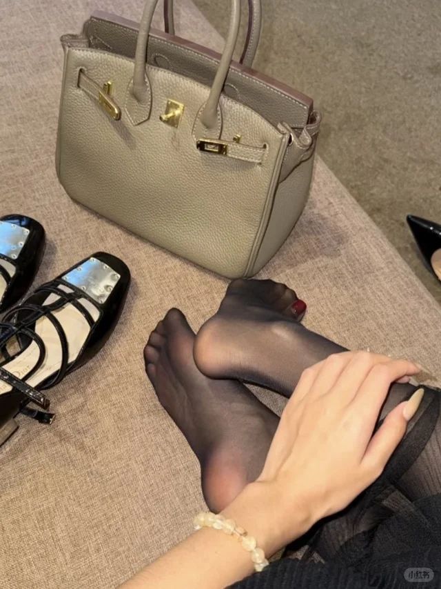 在吗？睡了吗？