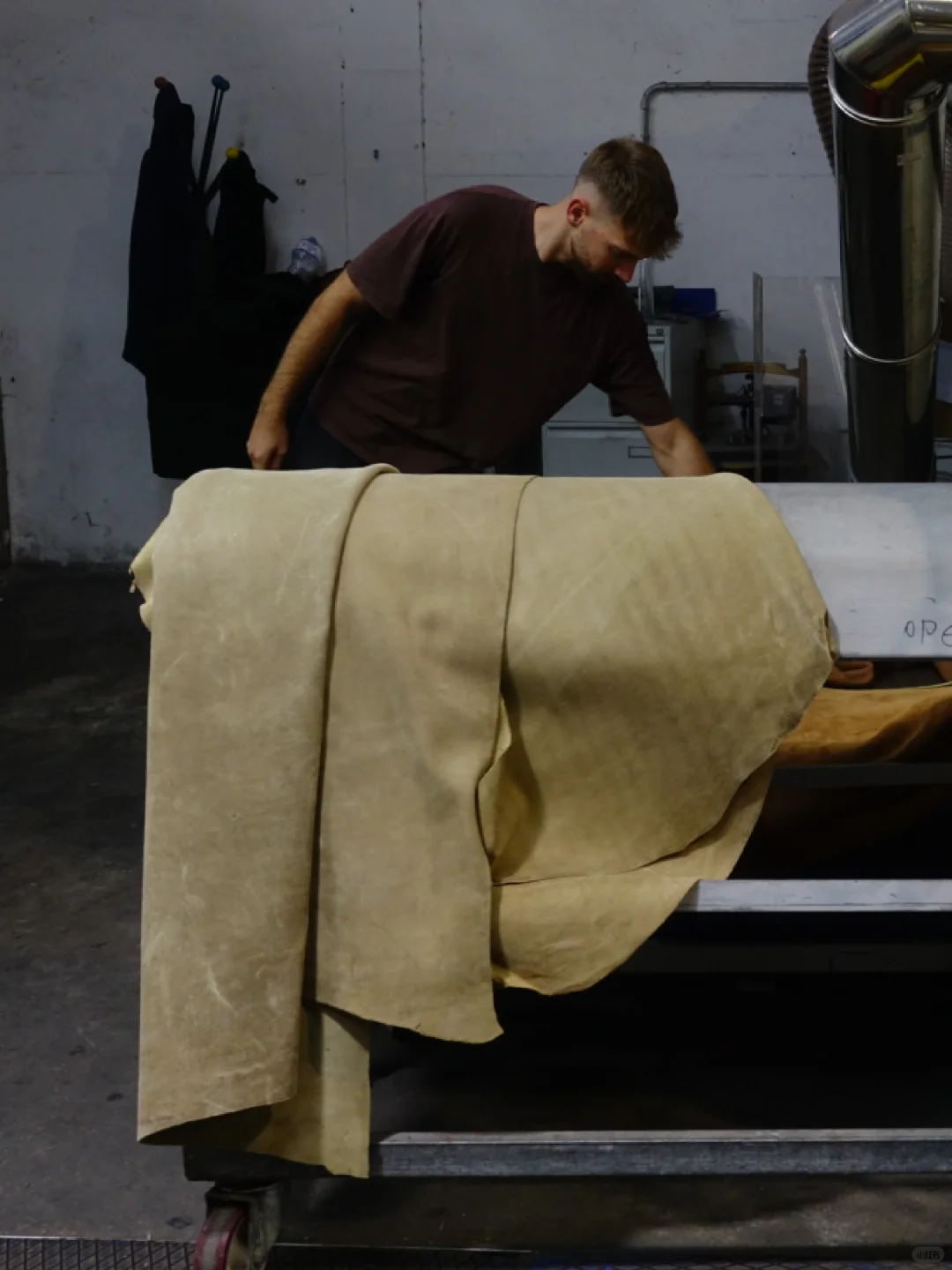 独本dúběn｜提供长久价值的材料