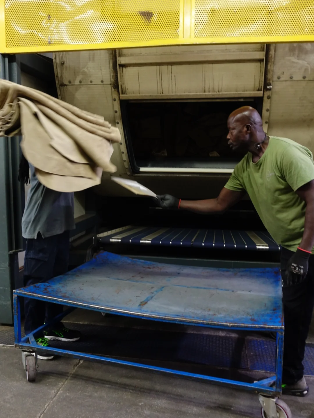 独本dúběn｜提供长久价值的材料