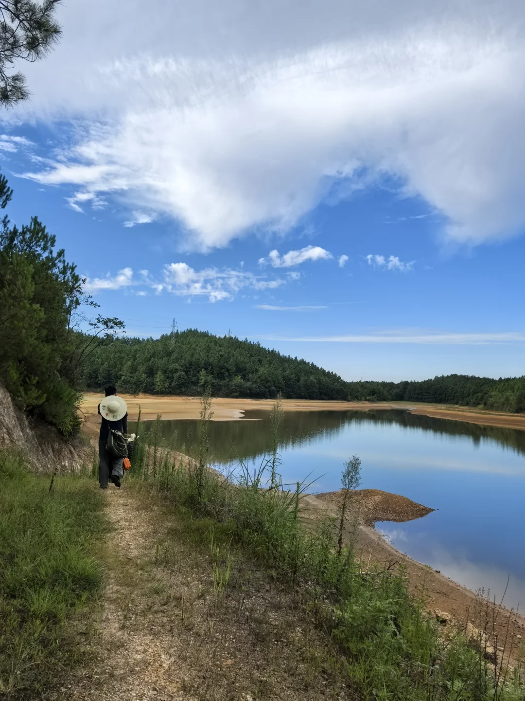林业调查女生！今天是去赶野味的野人！