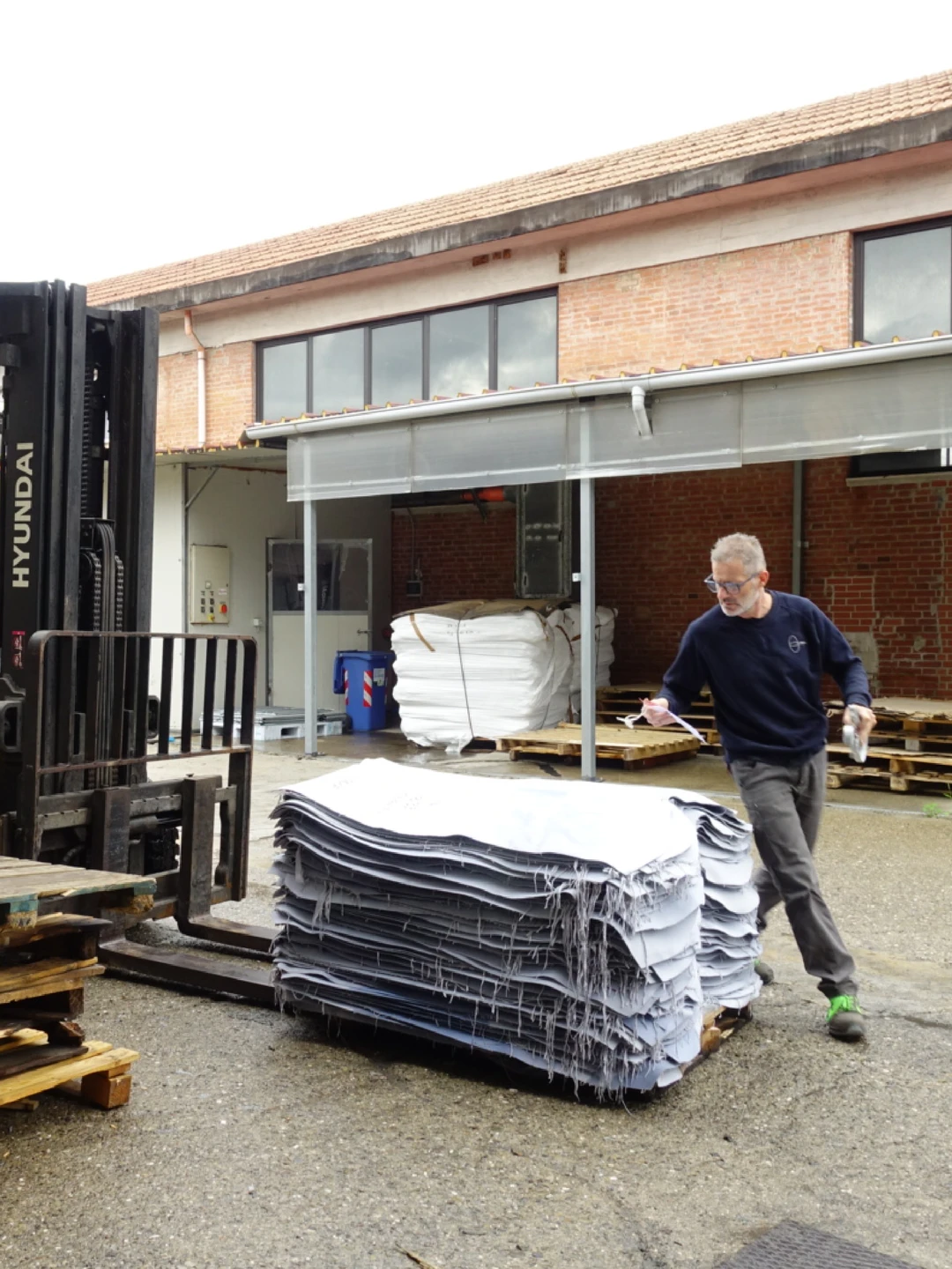 独本dúběn｜提供长久价值的材料