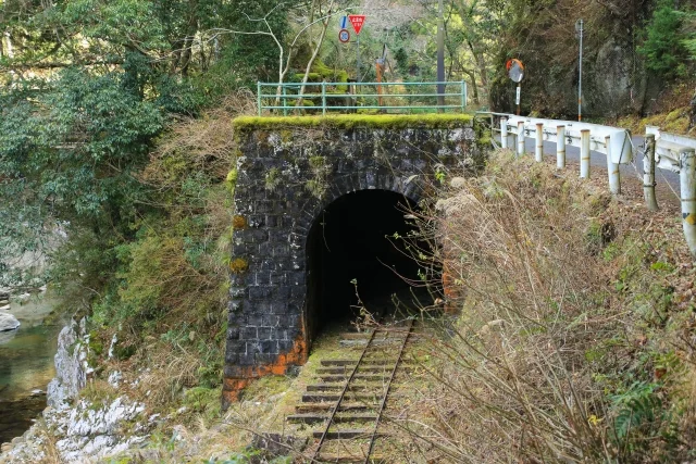 高知|【马路村】森林铁路 + 倾斜缆车