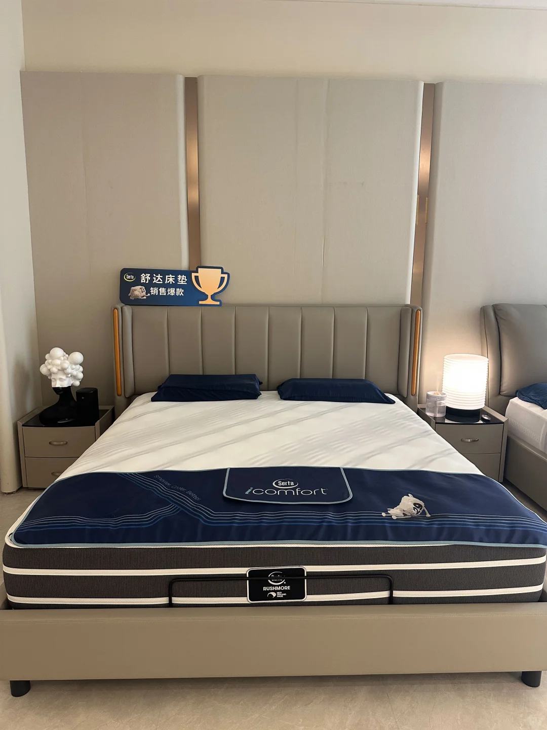 深圳打工人睡眠救赎！进口床垫门店免费试睡