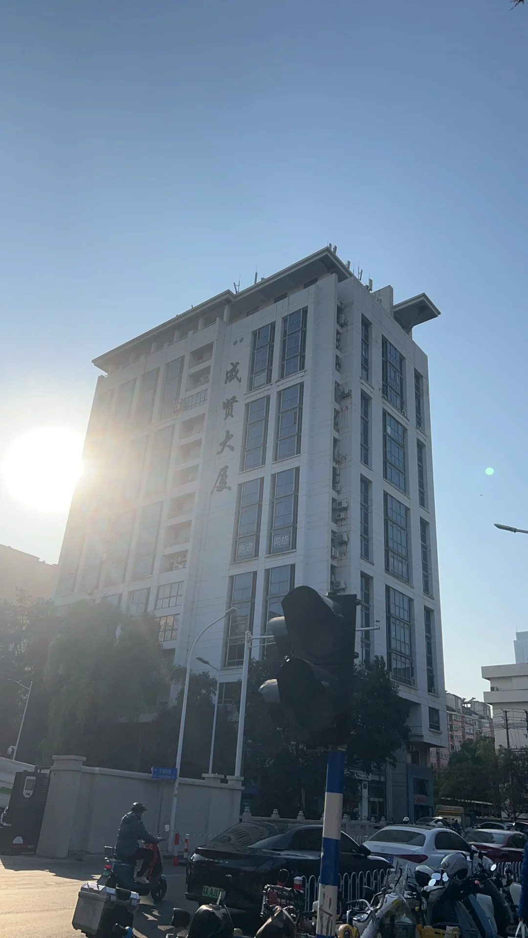 呜呜！耳机回家！