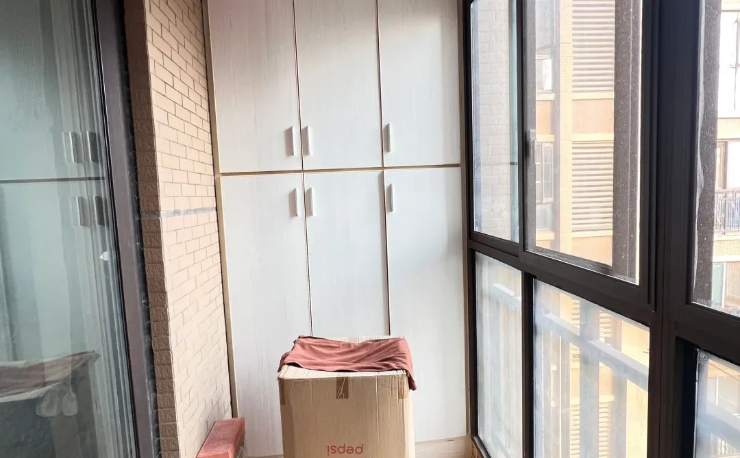 华中农业大学 瑞湖天地 精装三居 含泪出租