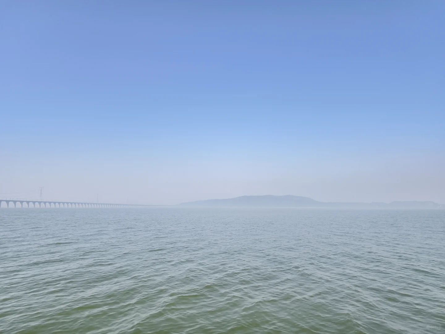 都市精英要拿咖啡换我的军大衣？