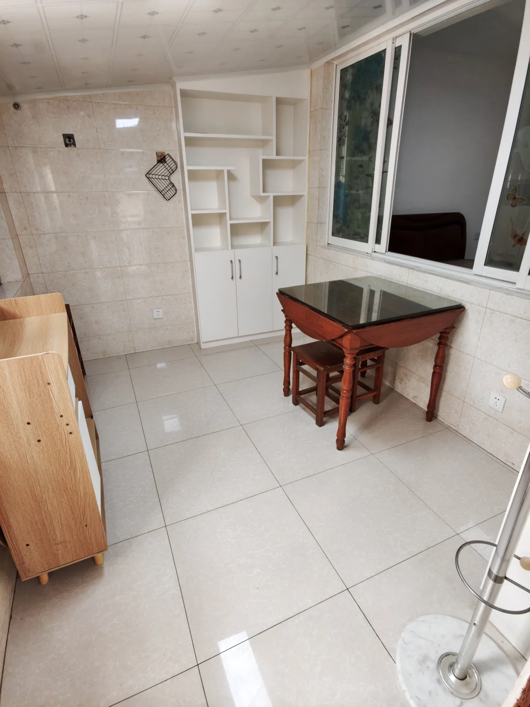 林业大学一楼带院两房2300