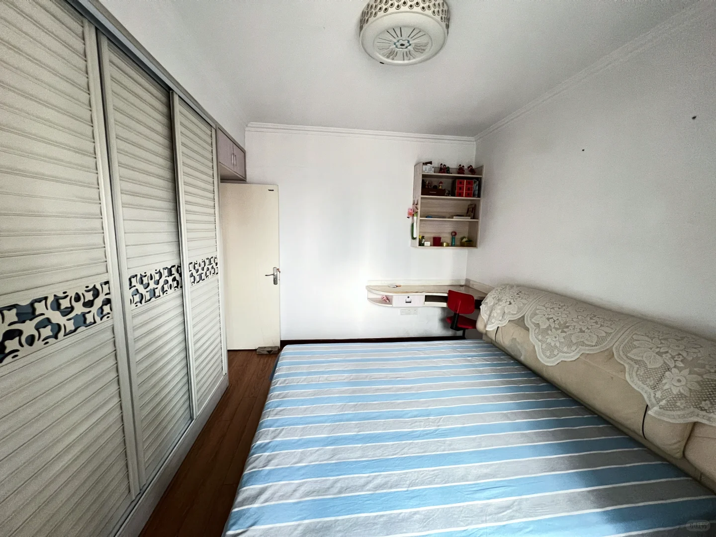 华中农业大学 瑞湖天地 精装三居 含泪出租