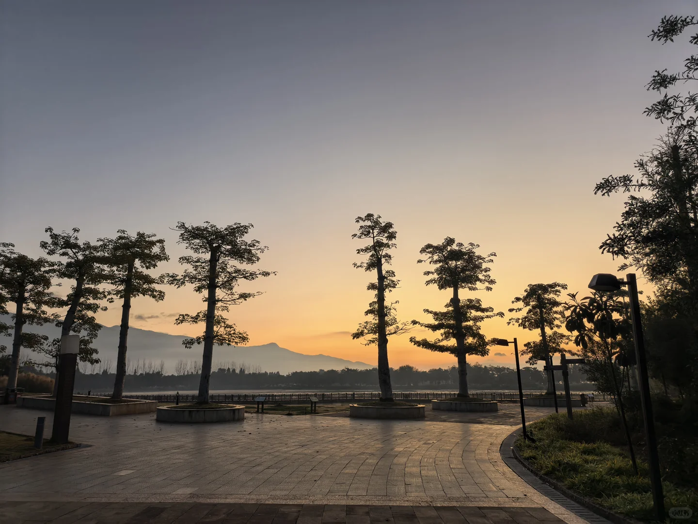 石屏县实体经济破局个人浅见，希望你能指正