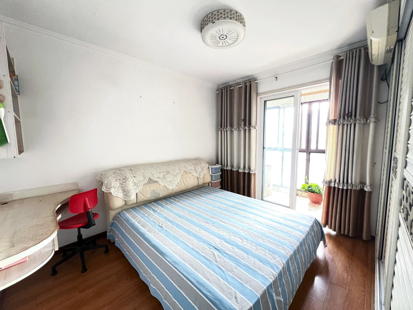 华中农业大学 瑞湖天地 精装三居 含泪出租