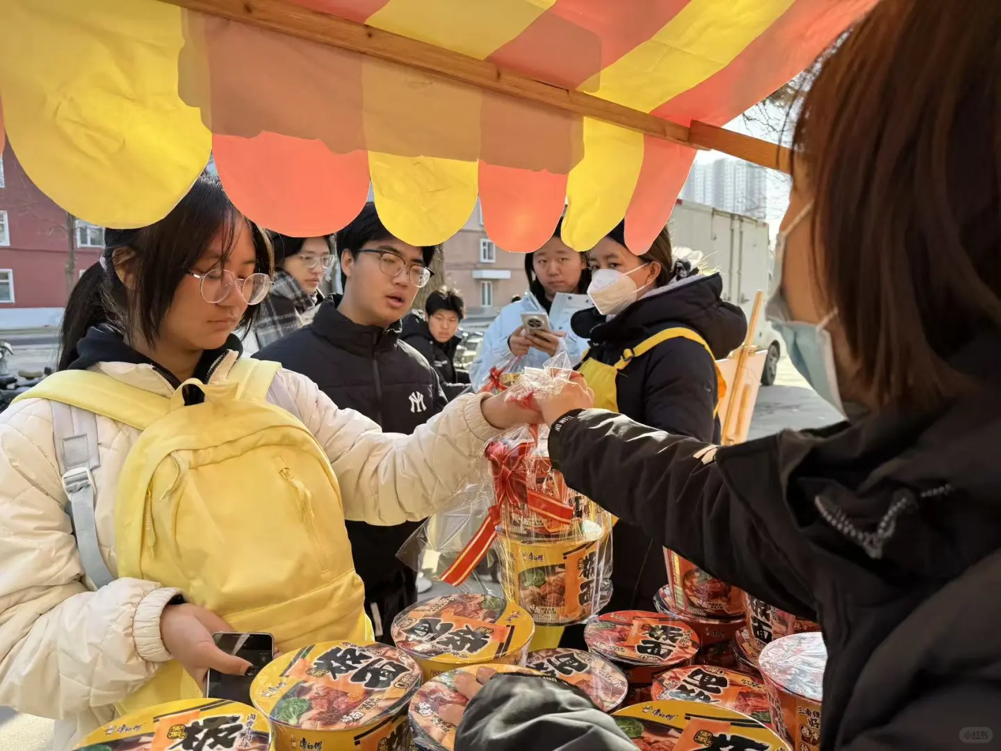 河北农业大学点大超市康师傅新品板面尝鲜价