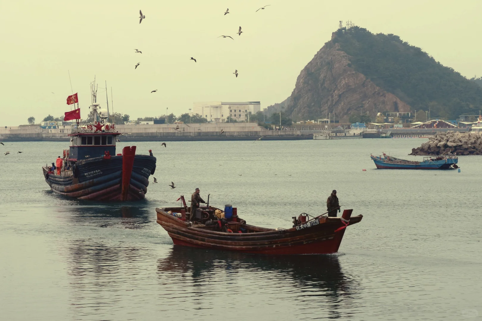 朋友圈美学 ｜ 渔人与水