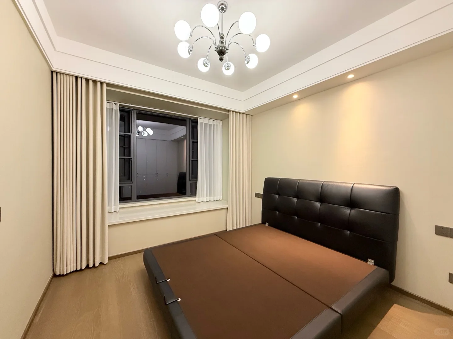 华中农业大学 碧乐城 衣帽间 精装三居 急出