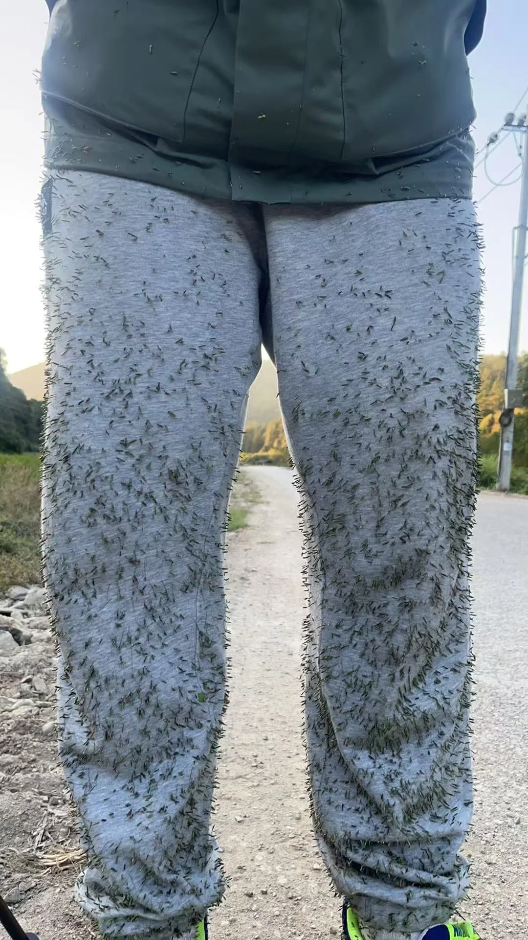 外业会惩罚每一个看不起劳保服的人