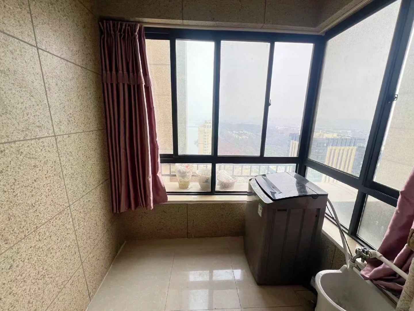 华中农业大学 揽胜公园 正规小区一室一厅