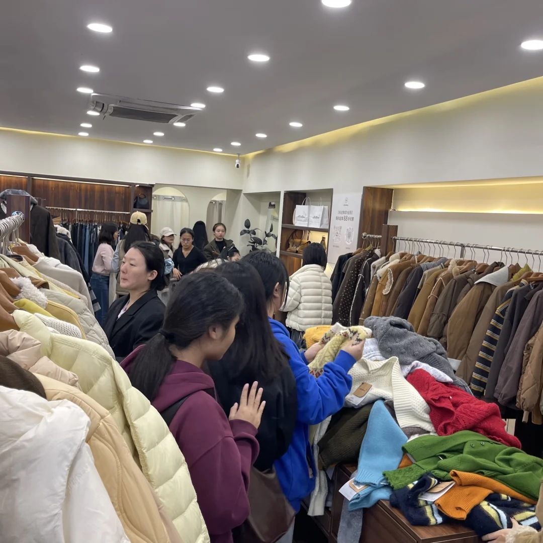 有多火爆已经说累！！！王炸周末 不要钱似的