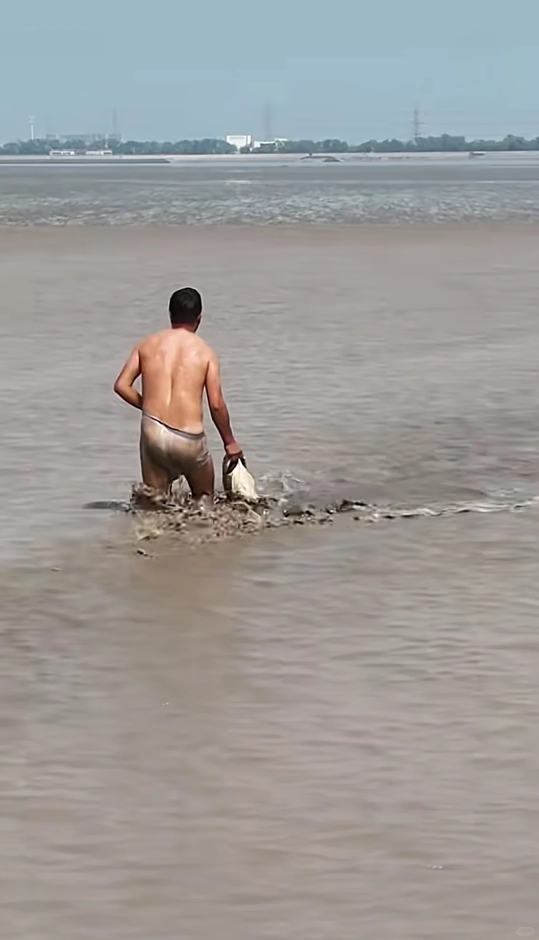 潮尖上的非遗 ～ 抢潮头鱼