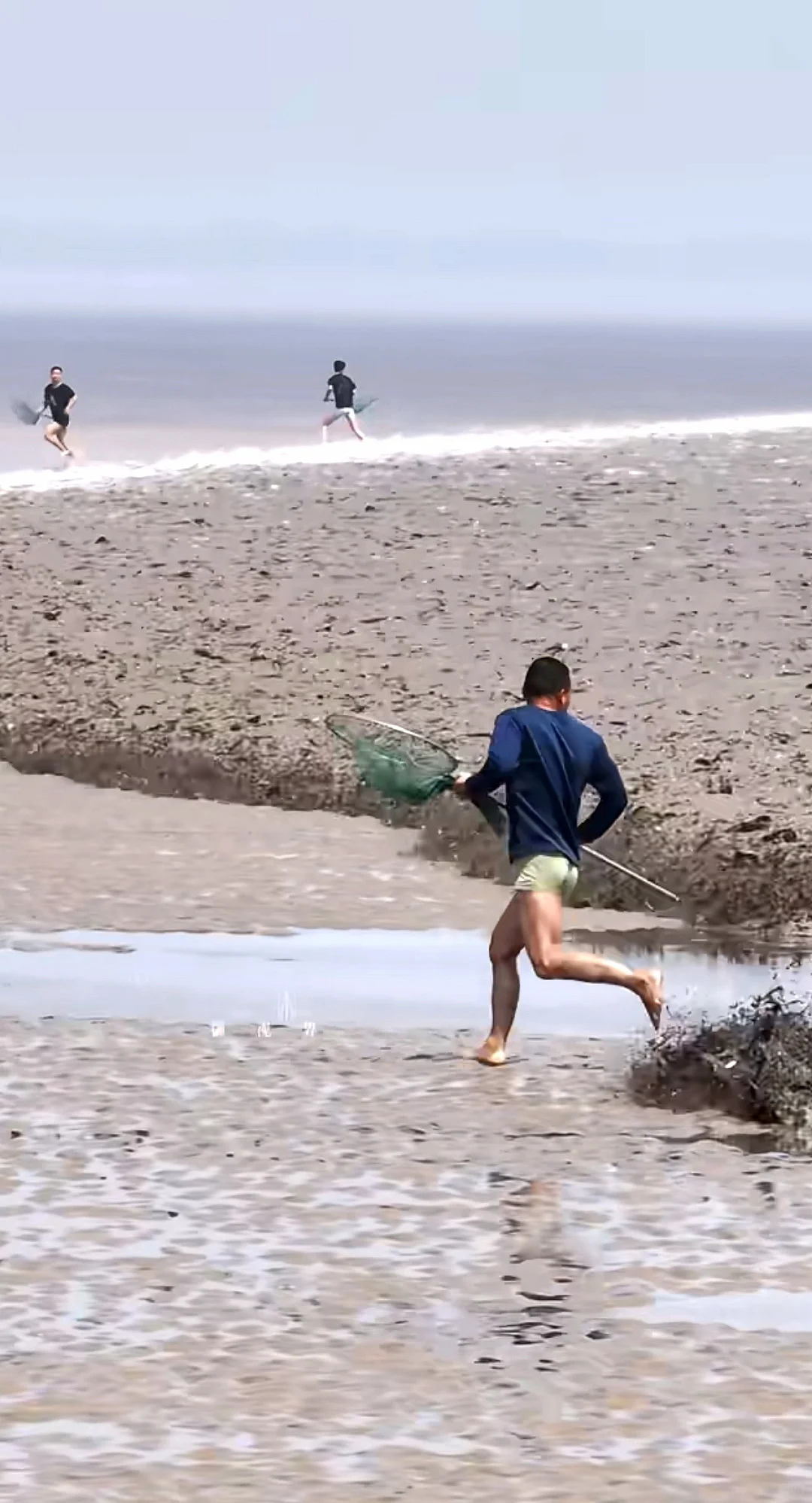 潮尖上的非遗 ～ 抢潮头鱼