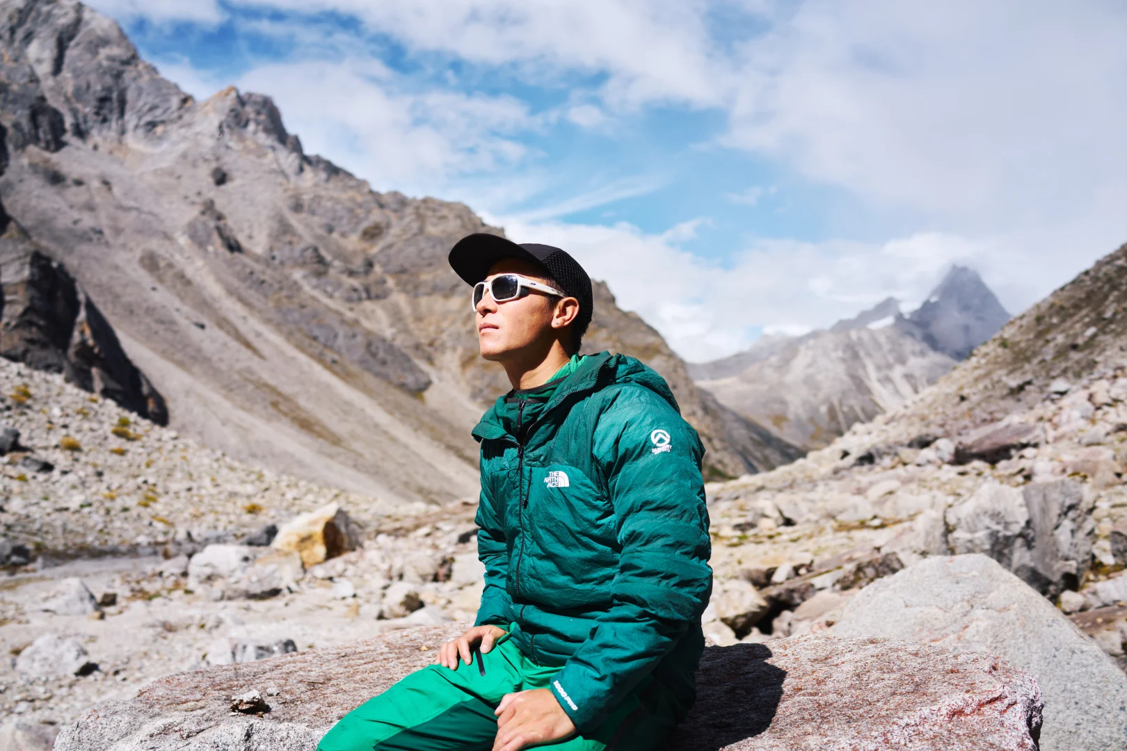 关于一座攀登未登峰的故事