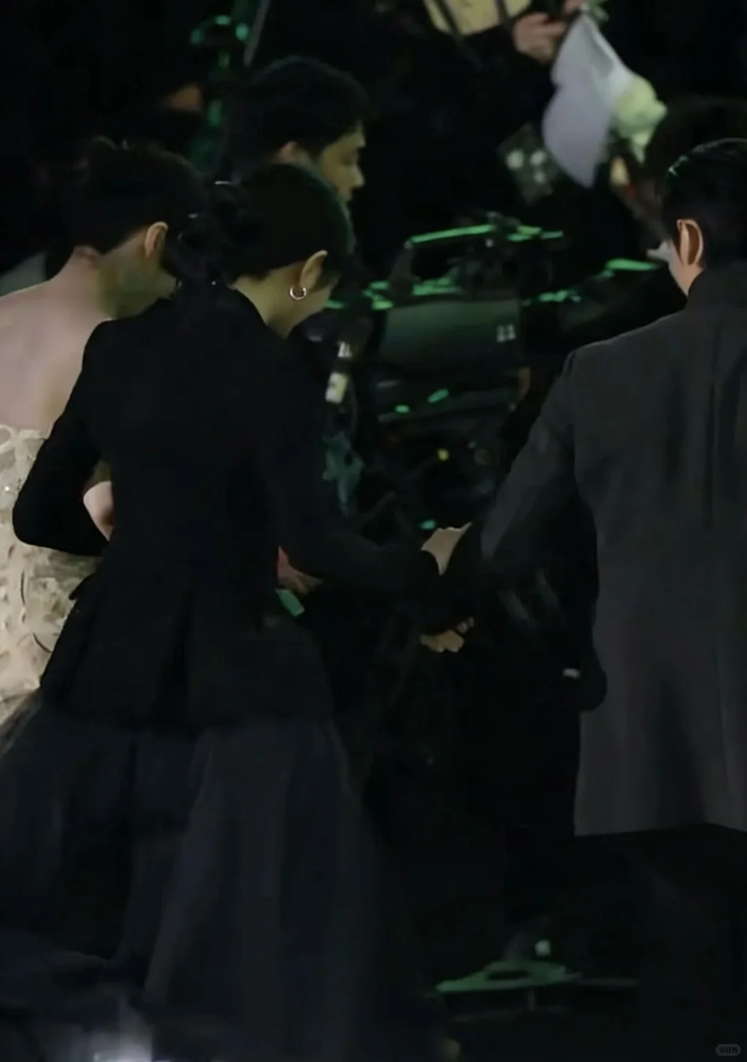 能够握紧的手就别放了【可妍可甜】