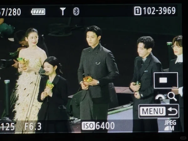 能够握紧的手就别放了【可妍可甜】