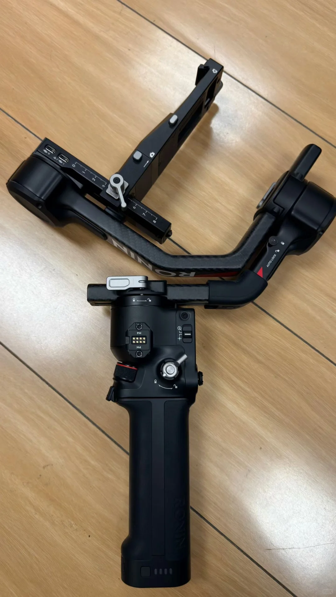 迟来的“年度最佳投资”开箱！大疆RS4 Pro单机