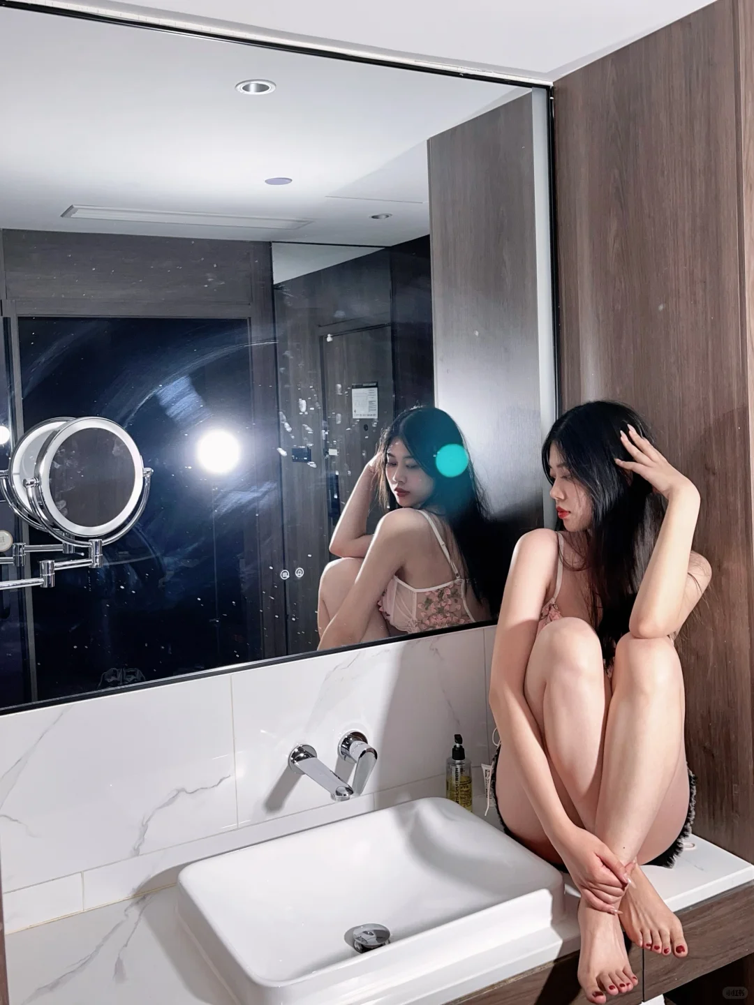 镜子中的你