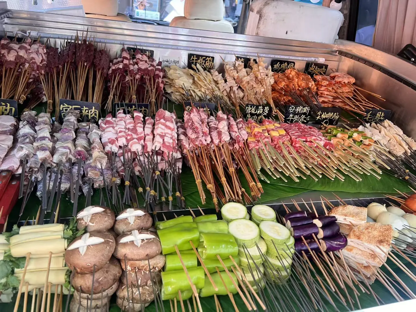 拱墅区汽车北站附近烧烤店招穿肉串工