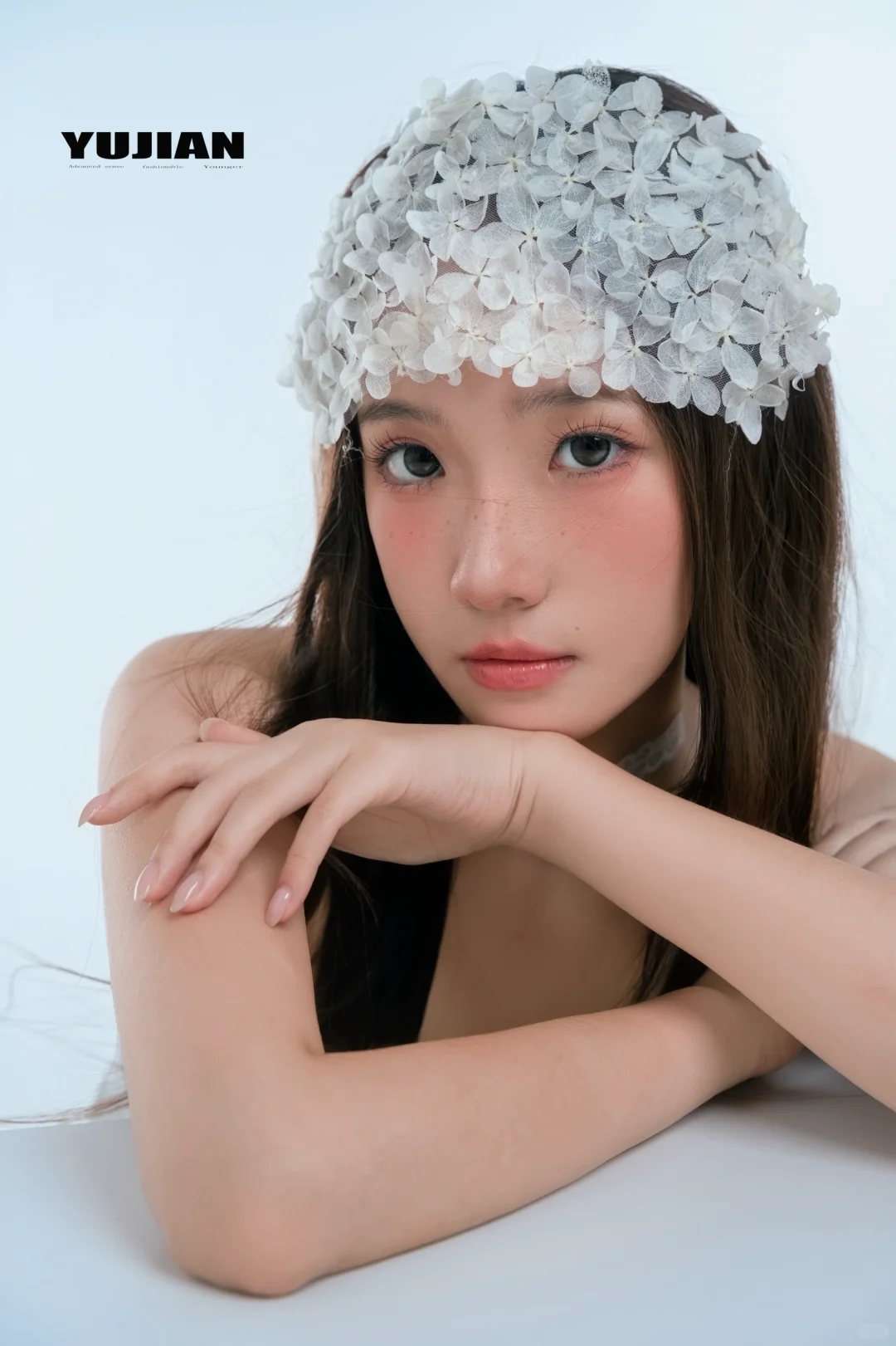 鬼马少女杂志感写真?！！