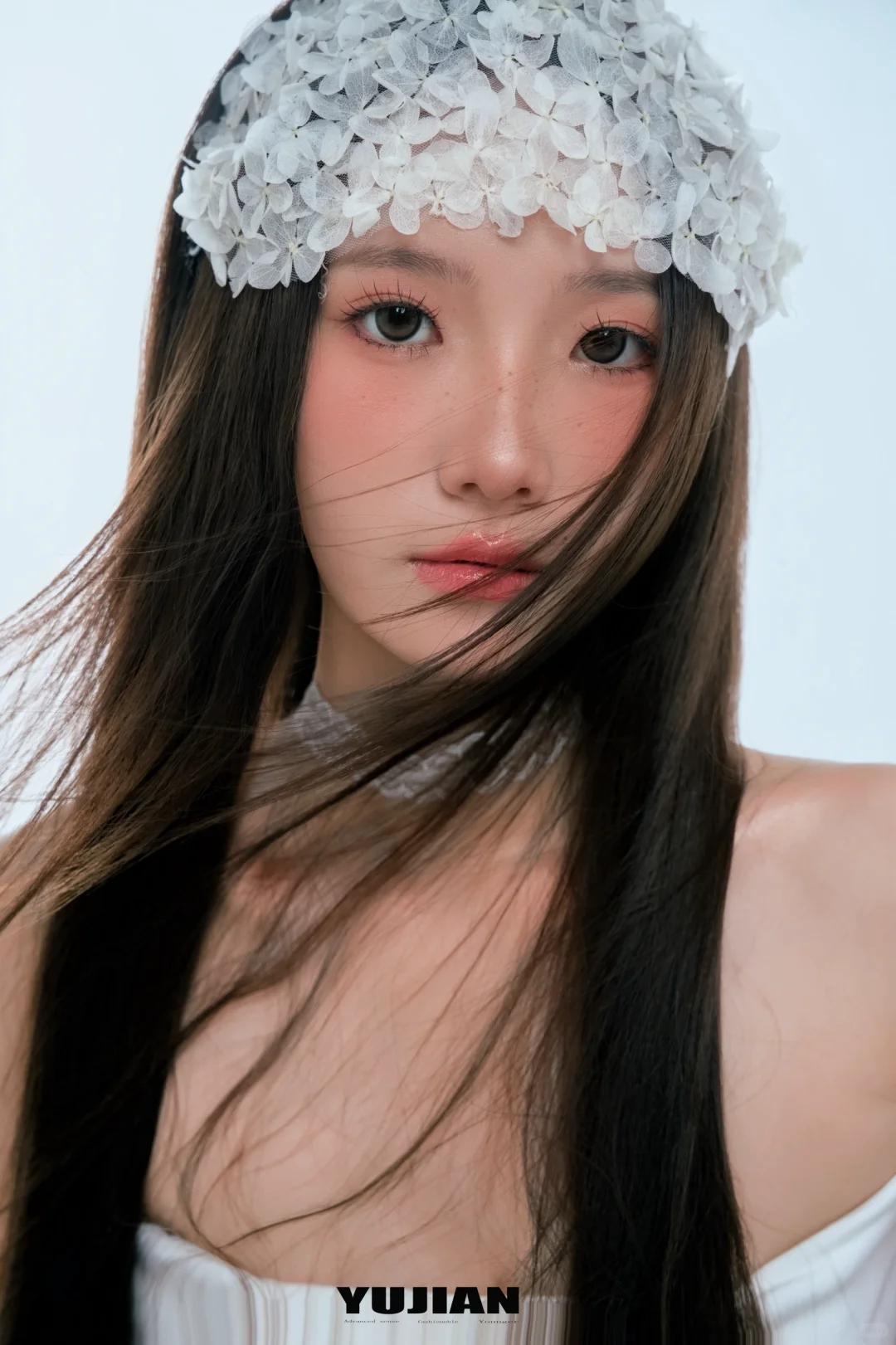 鬼马少女杂志感写真?！！