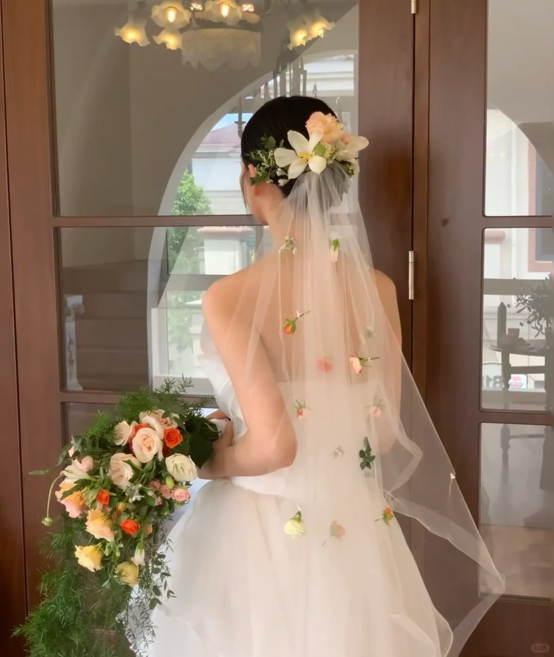 礼服模特 ?小白?暑假