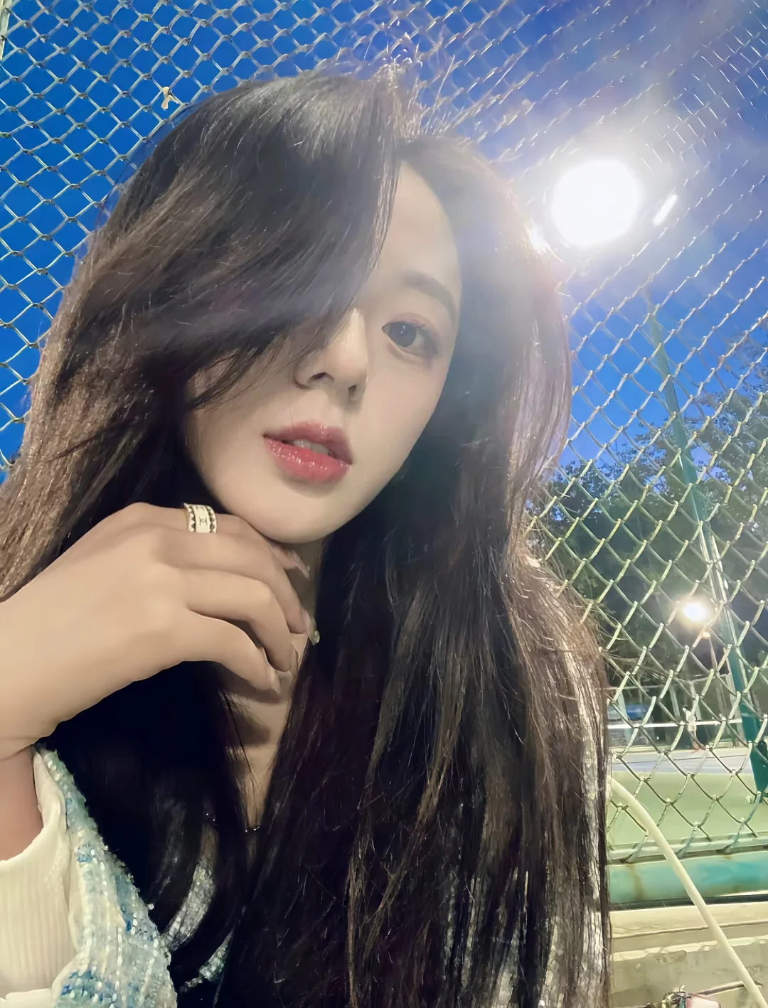 05 女大模特高度配合大吃度 蹲摄影师约拍