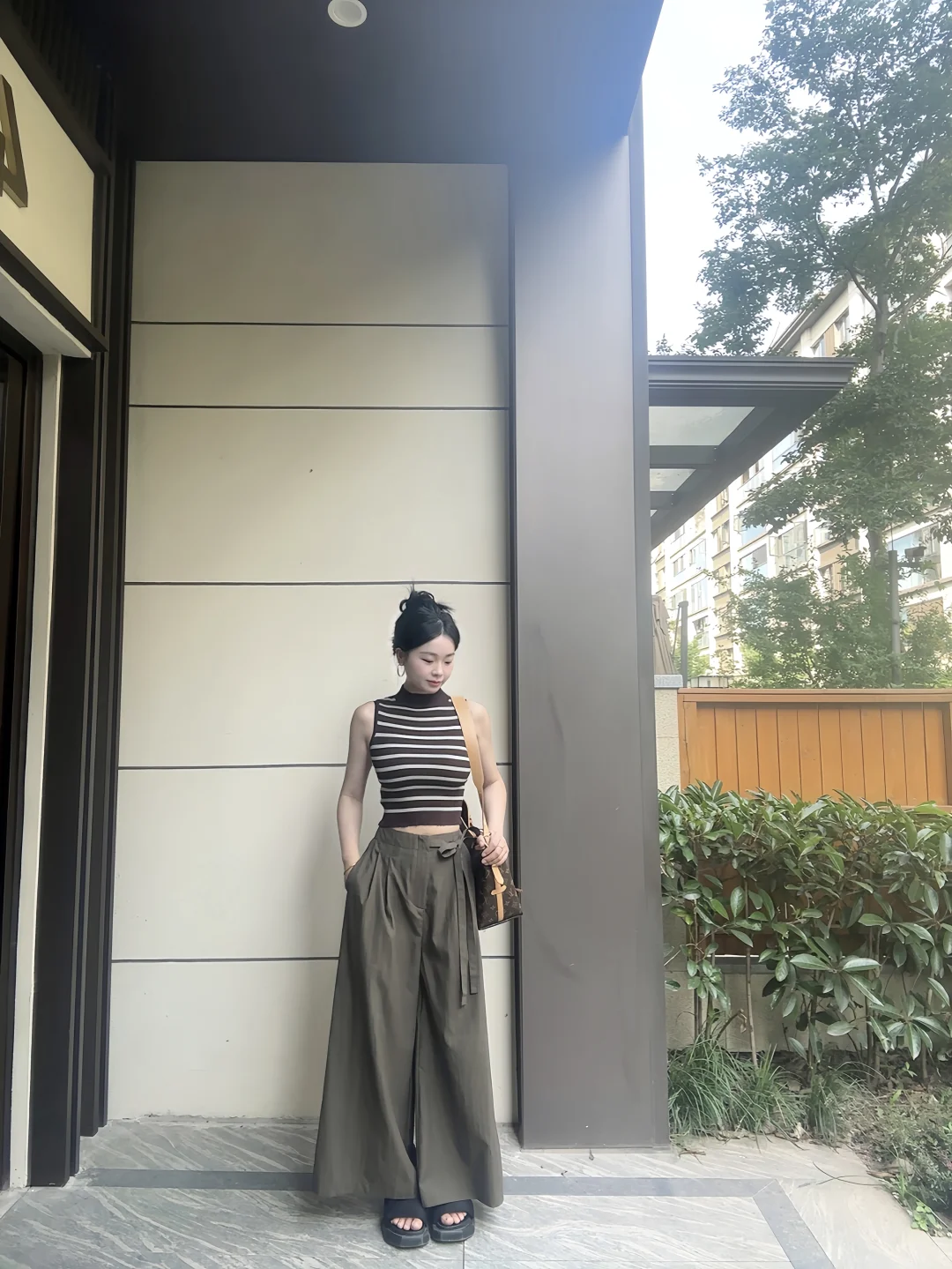 普通女生在家做寄拍