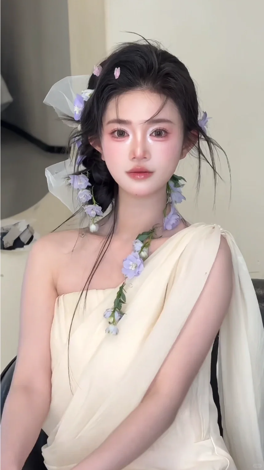 上海互勉模特（新娘风格妆造）7月拍摄
