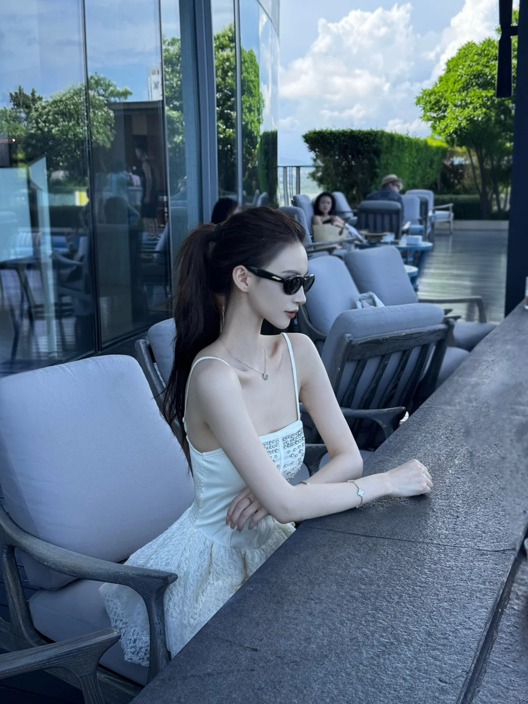 小狗在摇尾巴