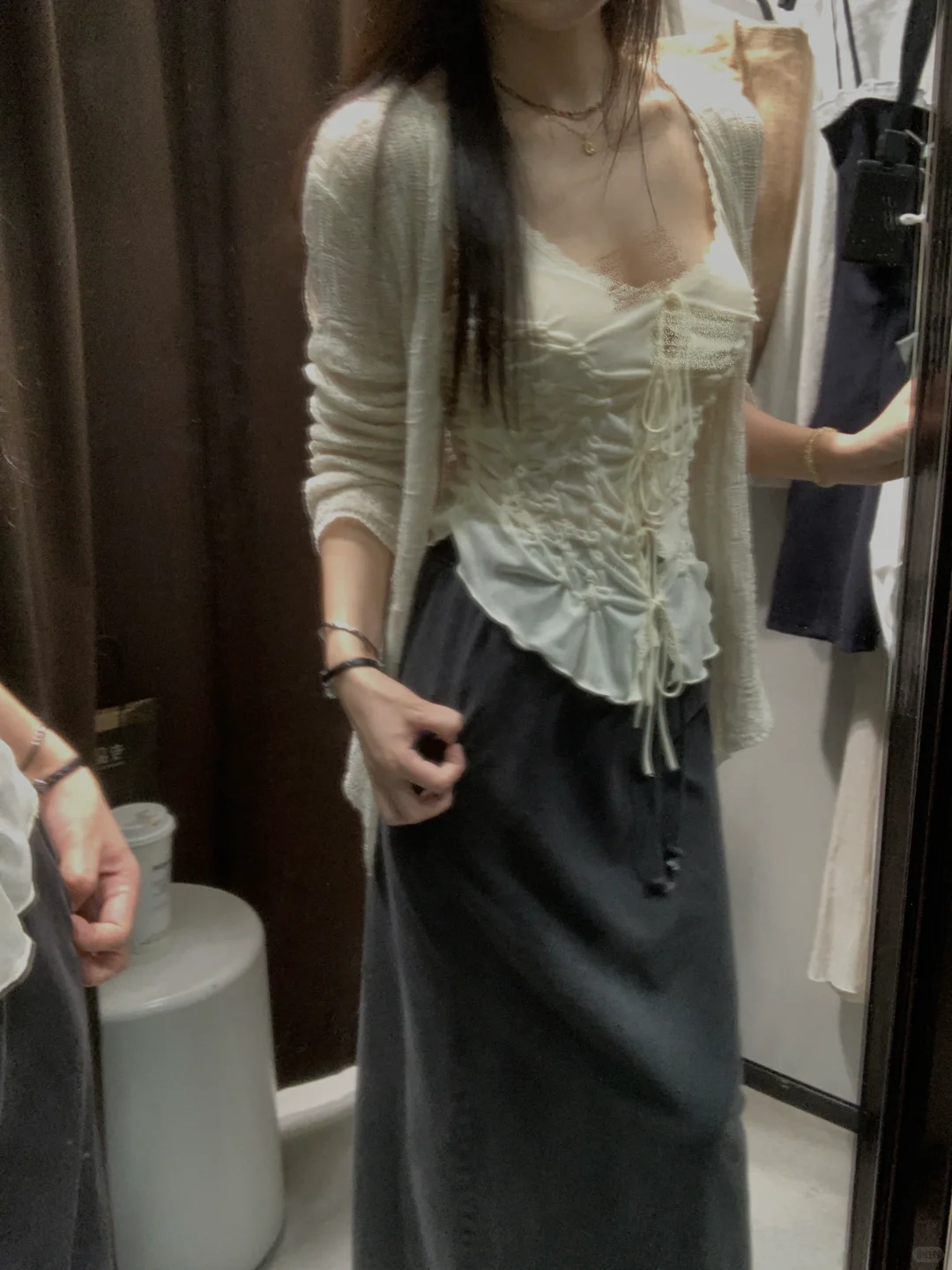 不是…zara离谱了哈…