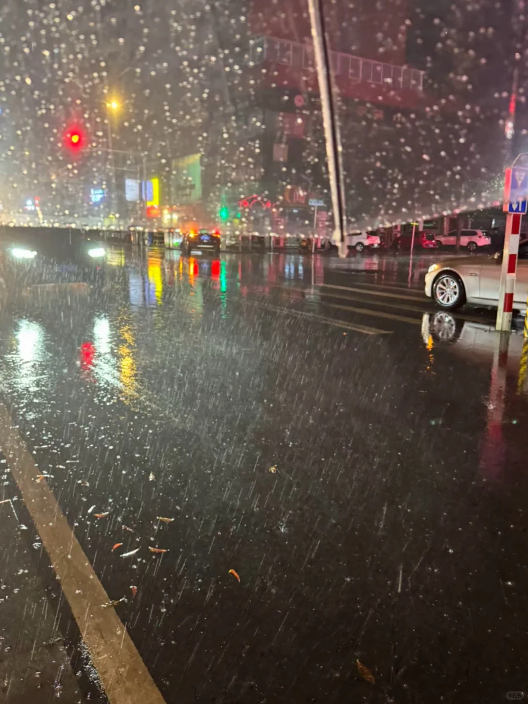暴雨从23岁下到了25岁