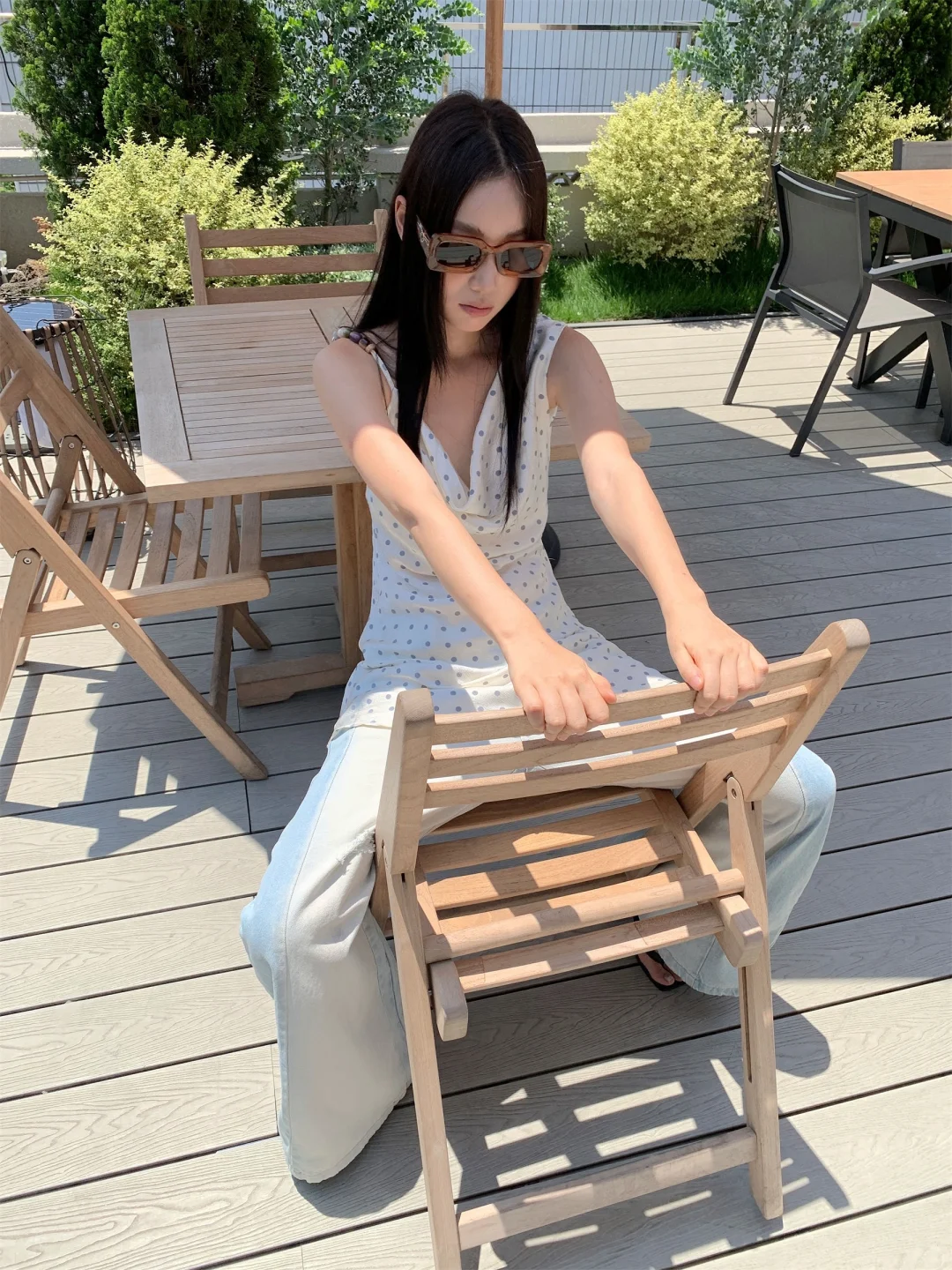 一些松弛感拍照姿势