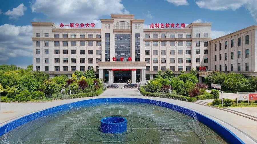 某职业技术学校聘用人才公告