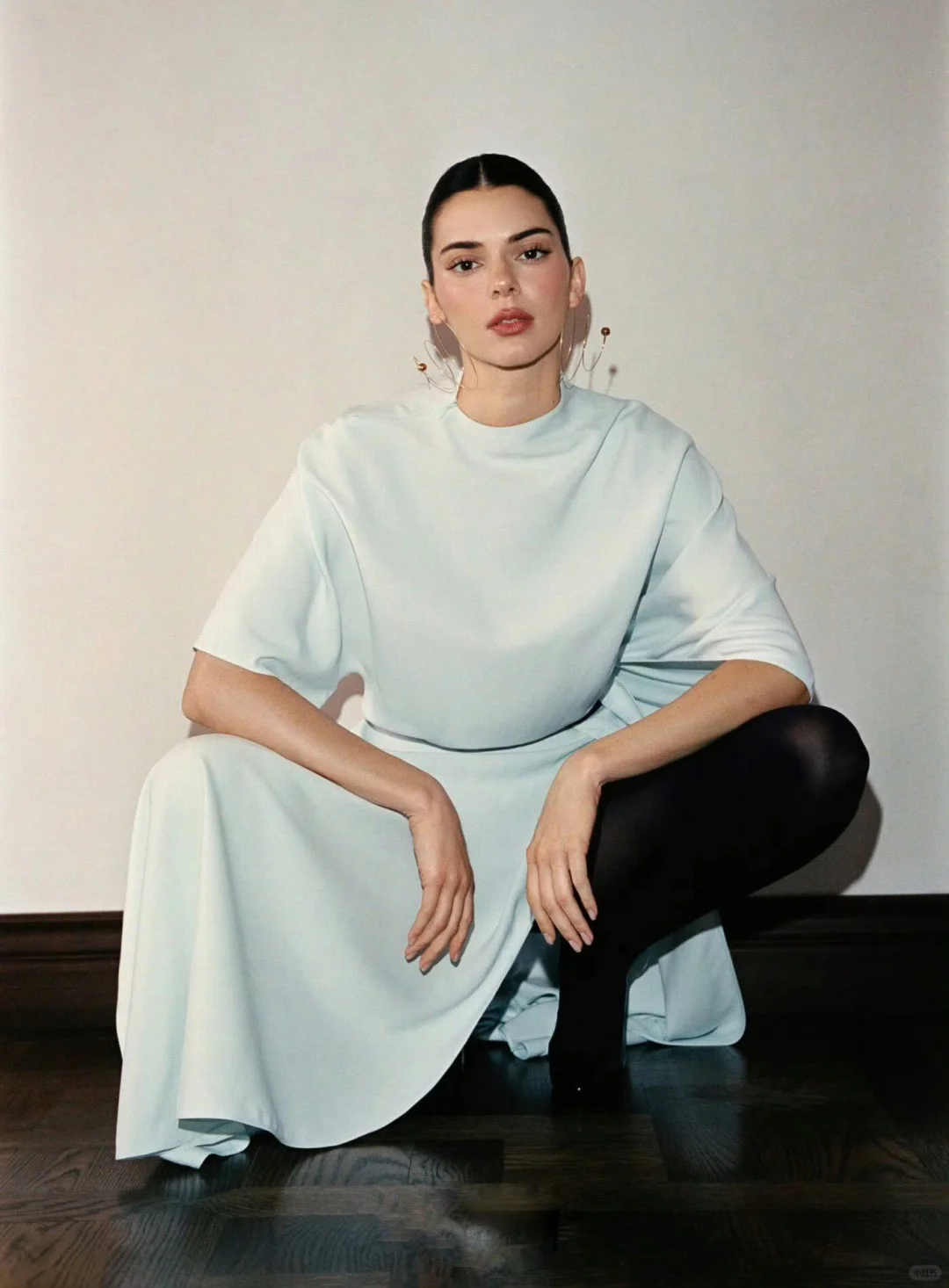 Kendall Jenner x FWRD｜美得很轻松?