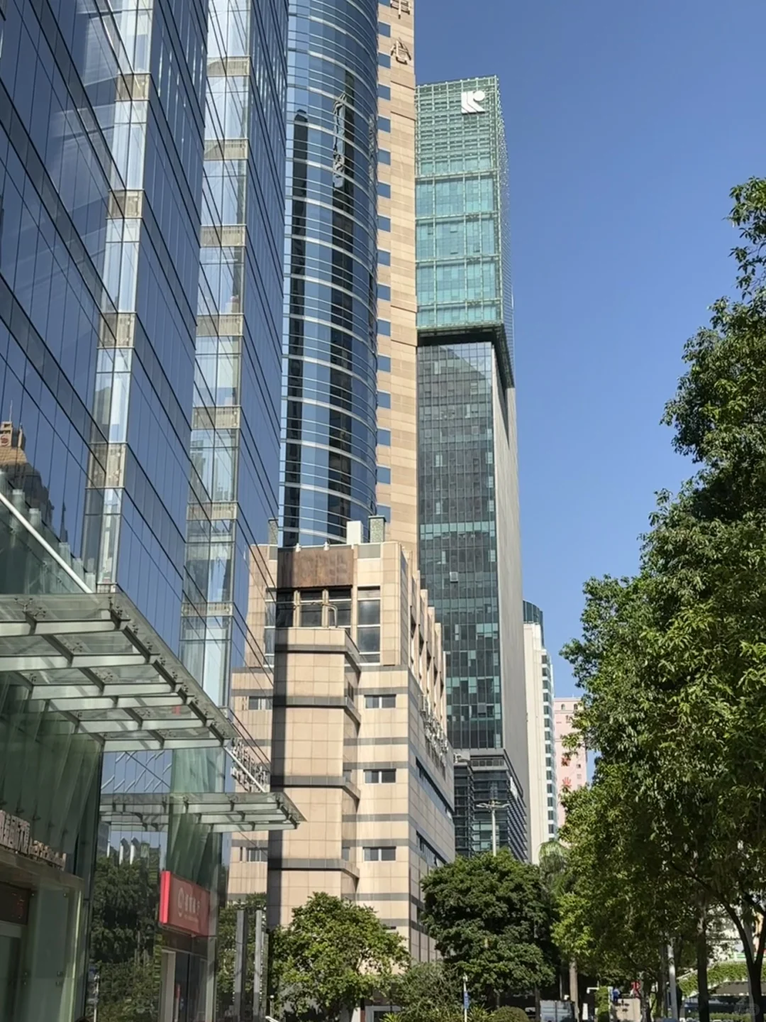 没错，双休6点准时下班的工作我辞了