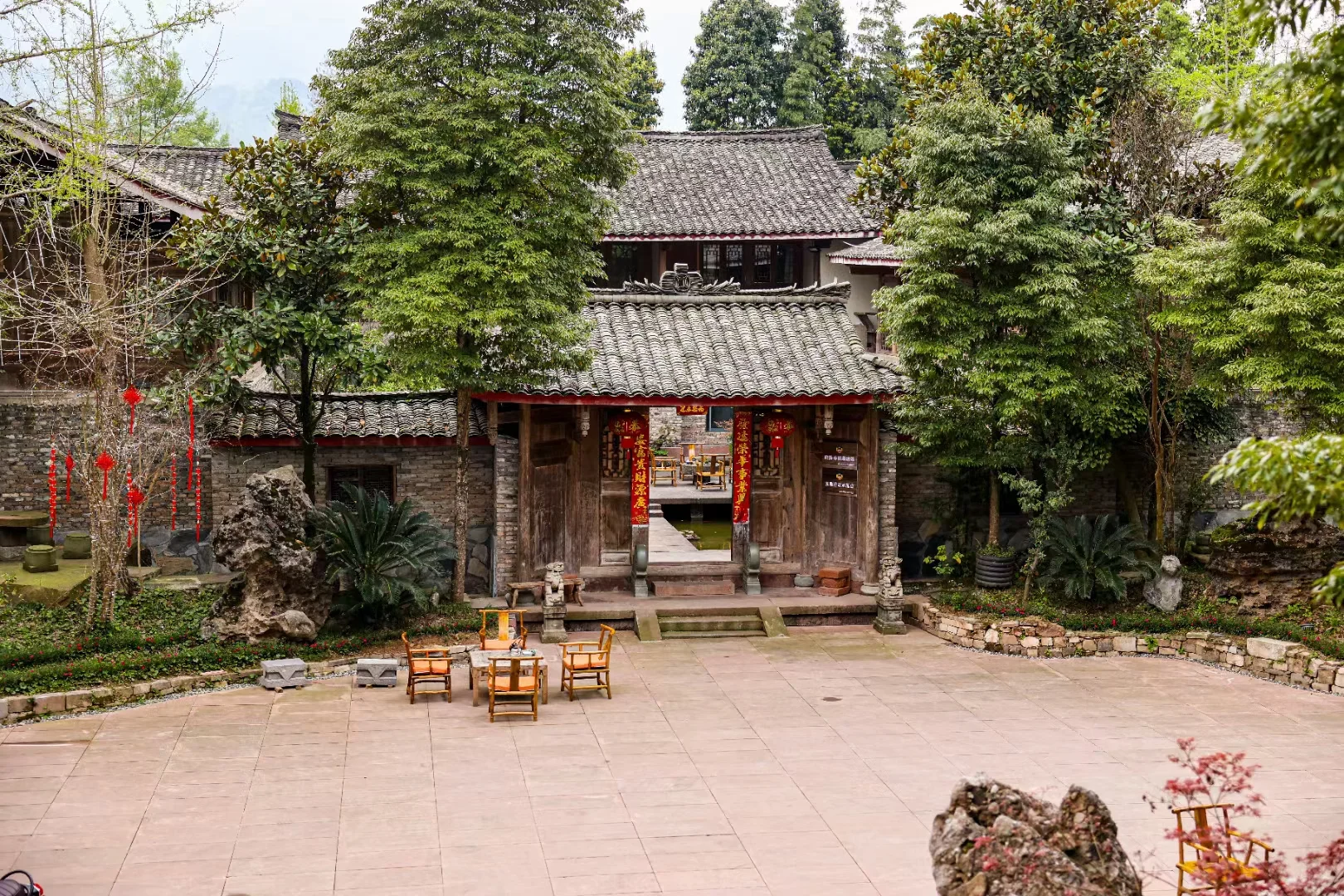 招聘民宿管家,能立即上岗。