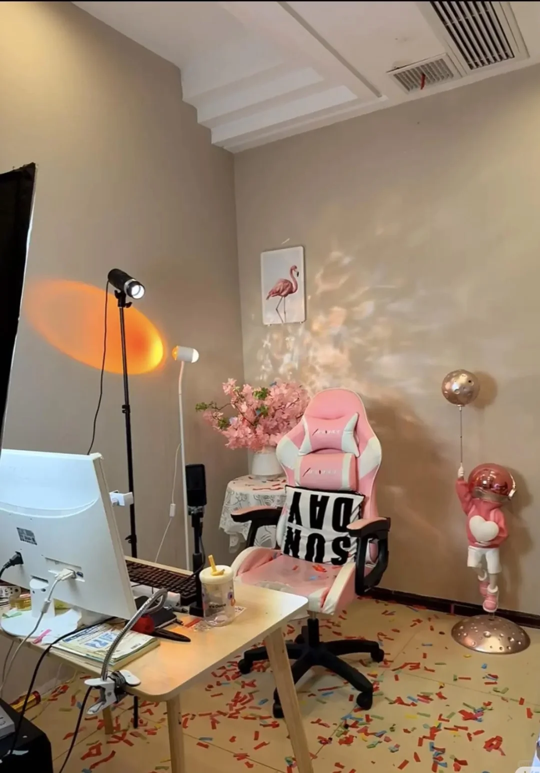 00后勇闯传媒公司!!