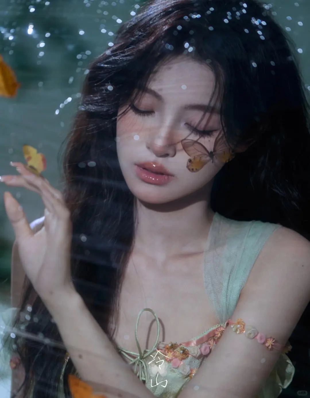 她的每一张照片都美到我心里❣️
